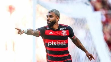 O atacante conseguiu efeito suspensivo e poderá voltar a atuar pelo Flamengo Foto: Gilvan de Souza/CRF