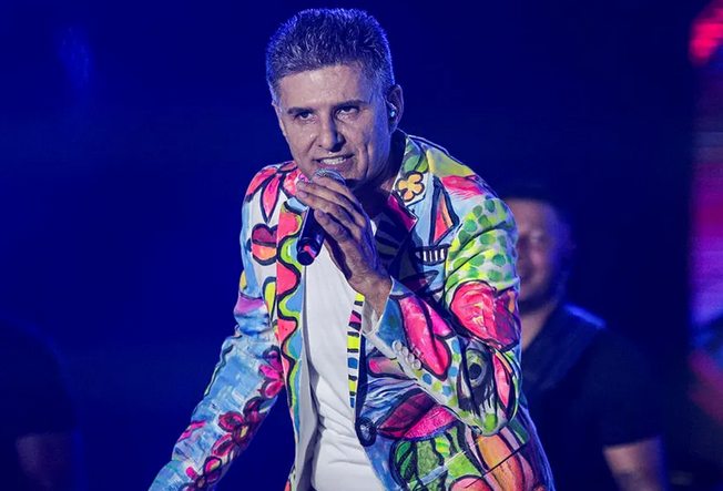 Com 70 títulos, cantor Del Feliz celebra possibilidade de virar cidadão de Salvador